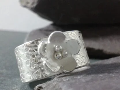 Wide Band Flower Ring